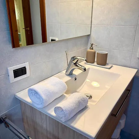 Al Portico Gæstehus Pove del Grappa